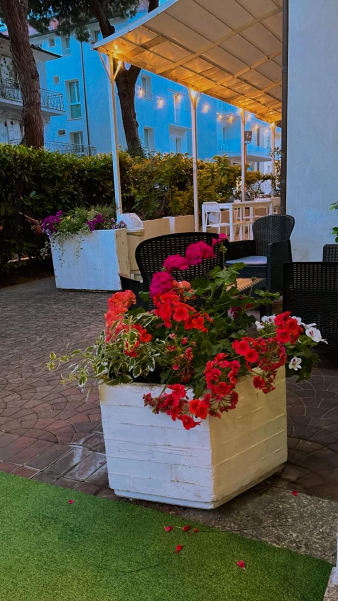 Hotel Dream Rimini Luaran gambar